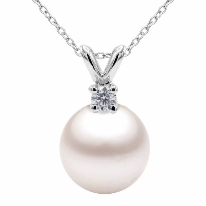 14K White Gold Akoya Pearl and Diamond Pendant 18 Inch | Hannoush Jewelers