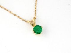 14K Yellow Gold Emerald Pendant Necklace 