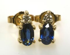 Oval Sapphire & Diamond Accent Stud Earrings in 14K Gold HB1277SA 
