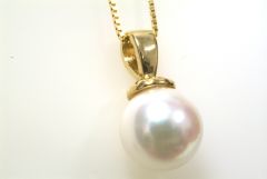8mm Pearl Pendant Necklace in 14K Yellow Gold HB05358